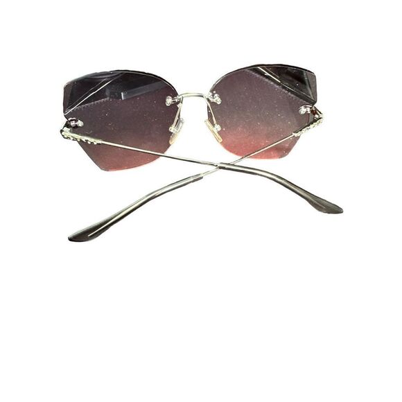 LOOK BEAUTIFUL THIS SUMMER AND SPRING WITH THESE Nice women  OVERSIZED Sunglasse - Picture 4 of 4